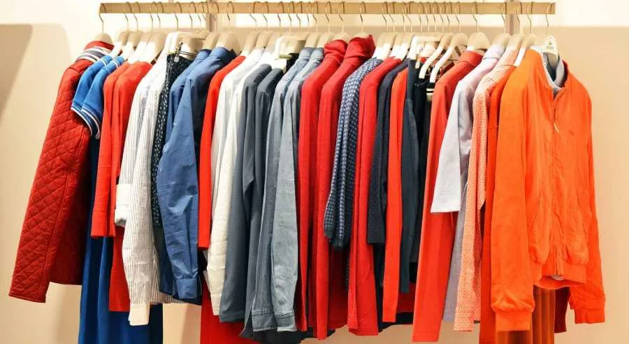 The Ultimate Guide to Building a Timeless Wardrobe: How to Choose Quality Apparel