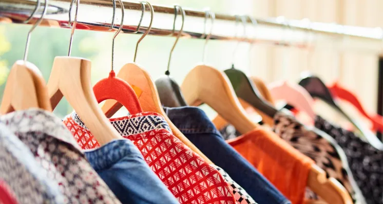 Natural vs. Synthetic vs. Blended Fabrics: The Ultimate Apparel Comparison Guide