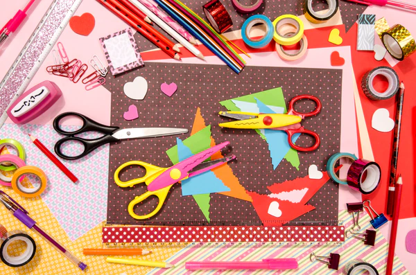 The Ultimate Guide to Choosing Quality Art and Crafts Supplies: A Beginner to Intermediate Handbook