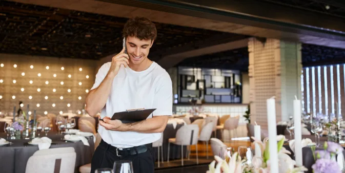 Event Planning Mastery: In-House Coordination vs. Professional Event Planners